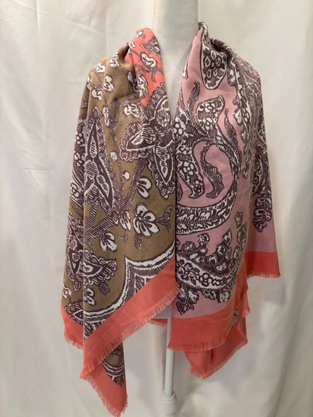 NWOT Collectioneighteen Multicolor (Polyester/Rayon) Scarf (48" x 49")